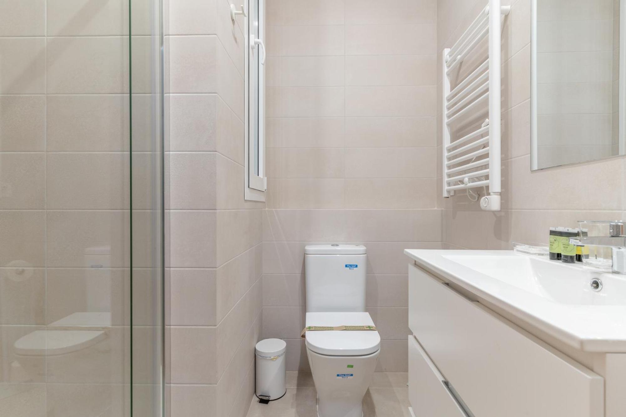 Spacious Central-3Bedrooms 3Bathrooms-Sol Мадрид Экстерьер фото