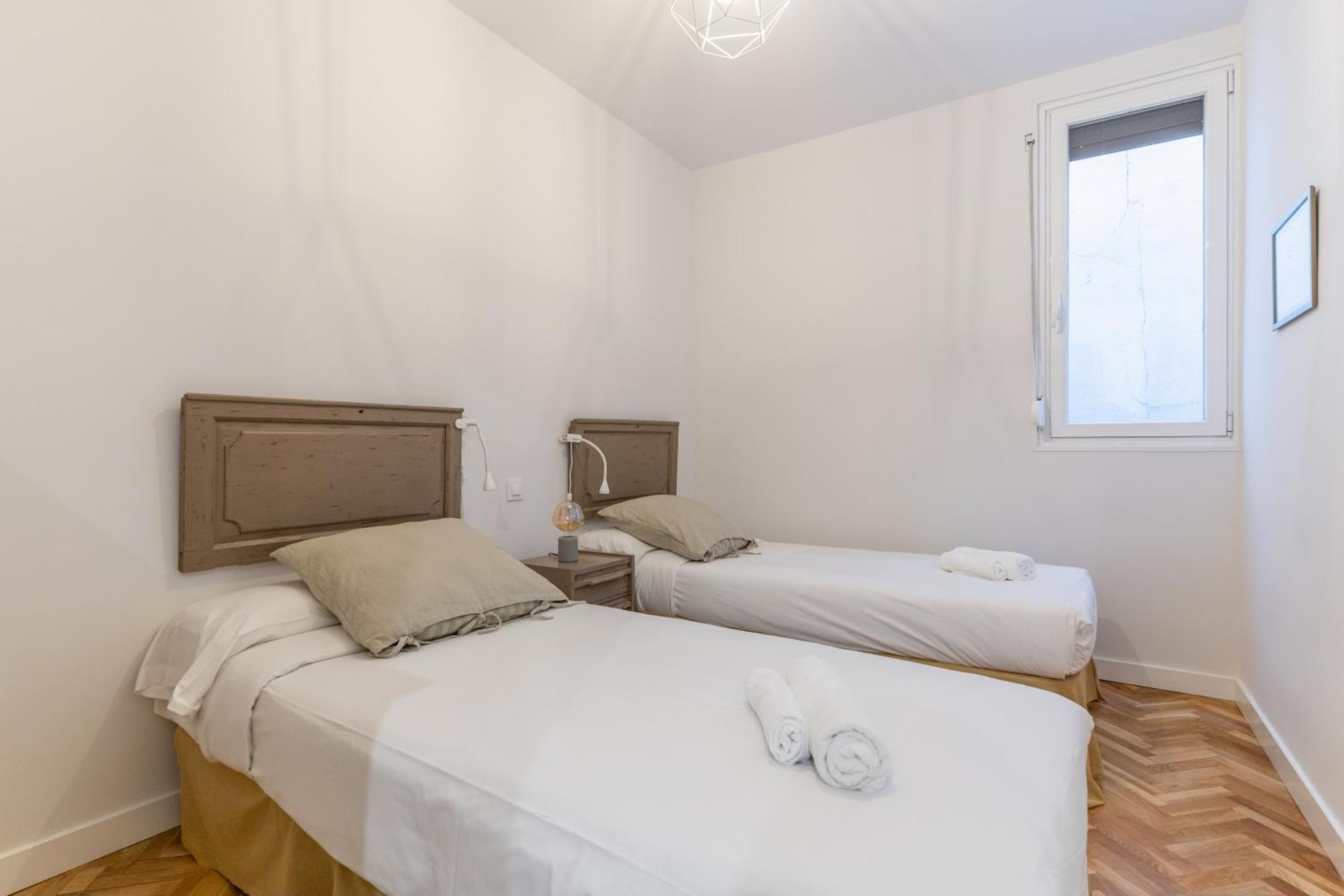 Spacious Central-3Bedrooms 3Bathrooms-Sol Мадрид Экстерьер фото